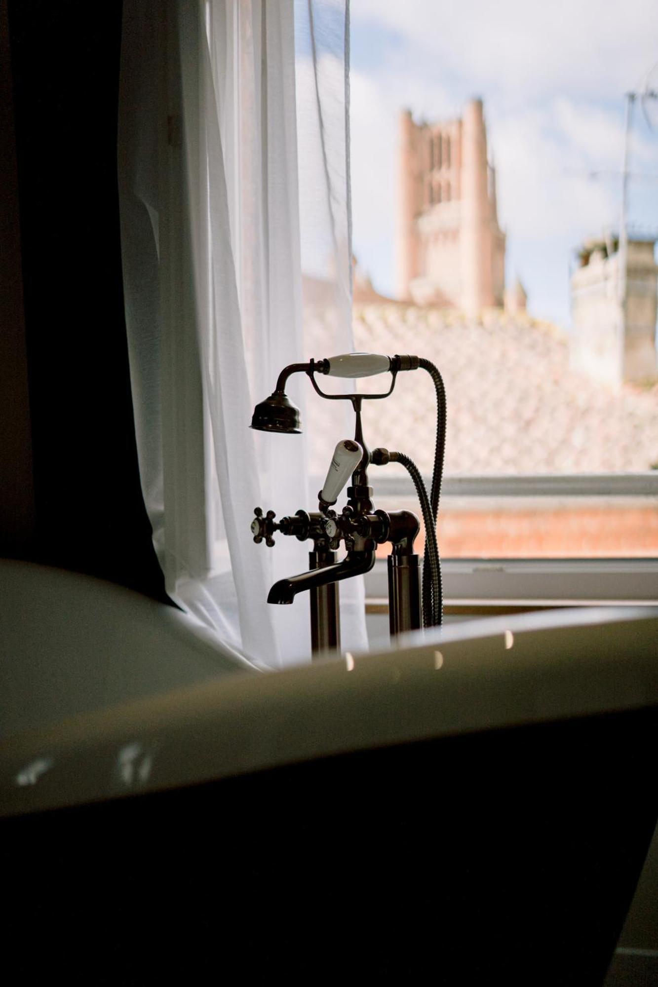 Les Suites De La Cathedrale Albi Bagian luar foto